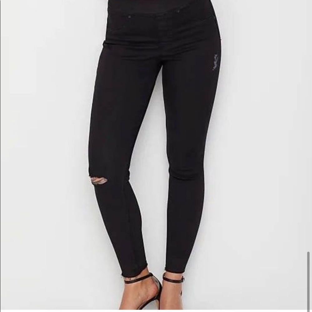 SPANX Distress Denim Leggings- Vintage Black. Style: 20213R. Size M